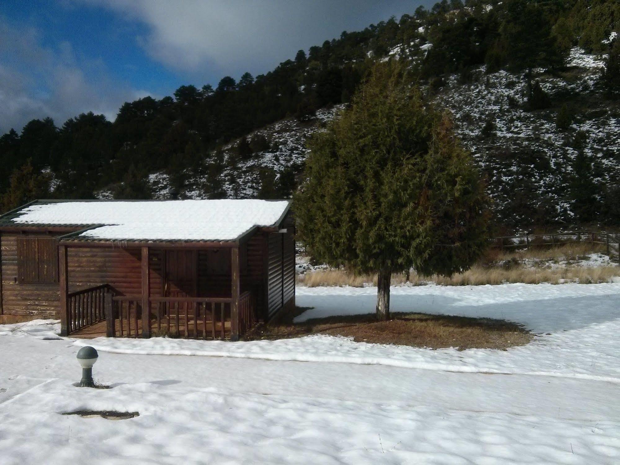 Cabanas De Javalambre Camarena de la Sierra Exterior foto