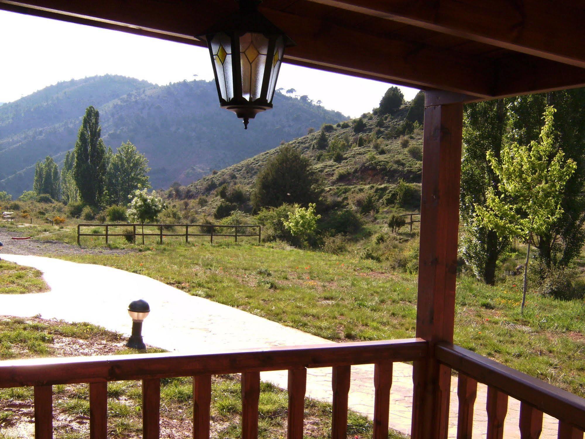 Cabanas De Javalambre Camarena de la Sierra Exterior foto